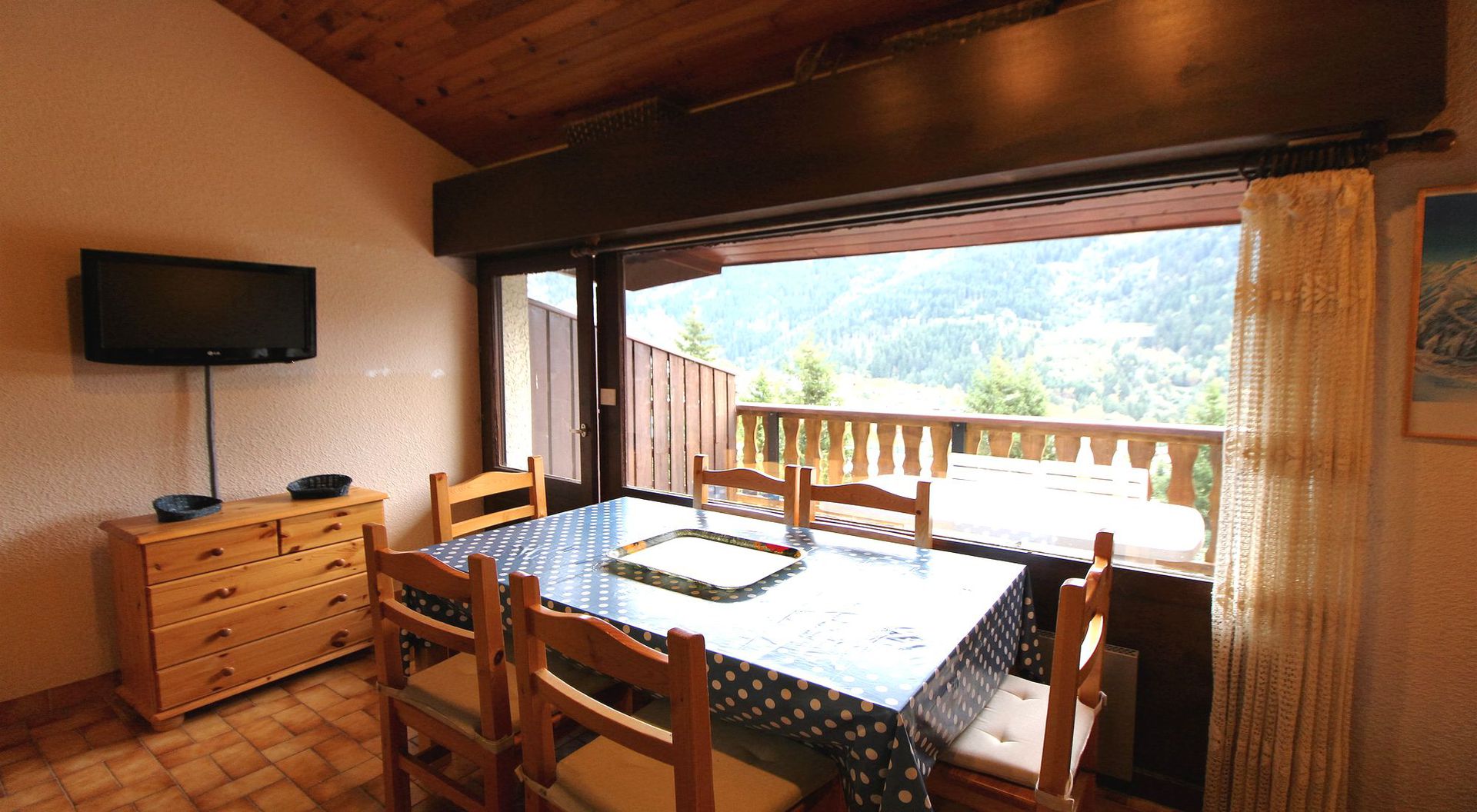 2 pièces 5 personnes - Appartements ANCOLIE - HAUTS DE PLANCHAMP - Plagne - Champagny en Vanoise