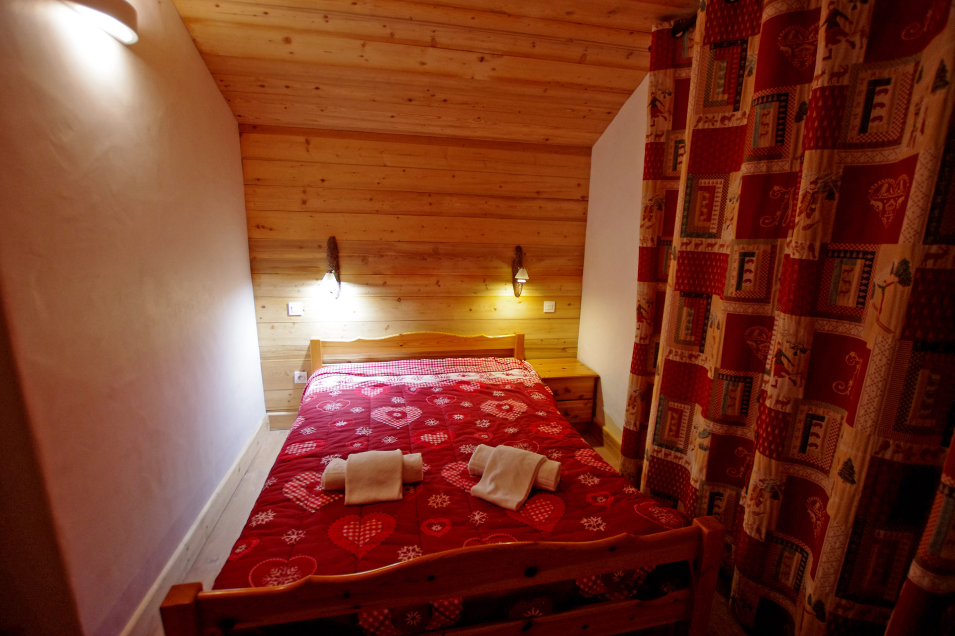 6 pièces / 6 pièces cabine - Résidence L'ECHAYER - ref CECH002 - 9