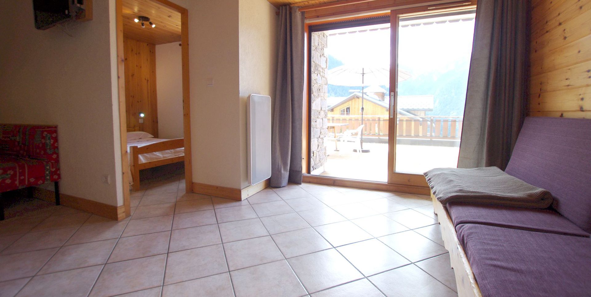 4 pièces / 4 pièces cabine - Résidence LA TOUR DU MERLE - ref CTDM001 - 12